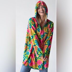 Natural Life Cozy Blanket Long Sleeve Hoodie One Size